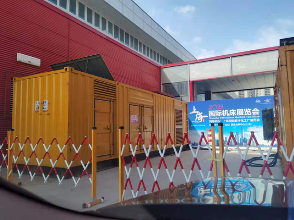 阳城发电车出租-发电机无电压或电压太低怎么办？